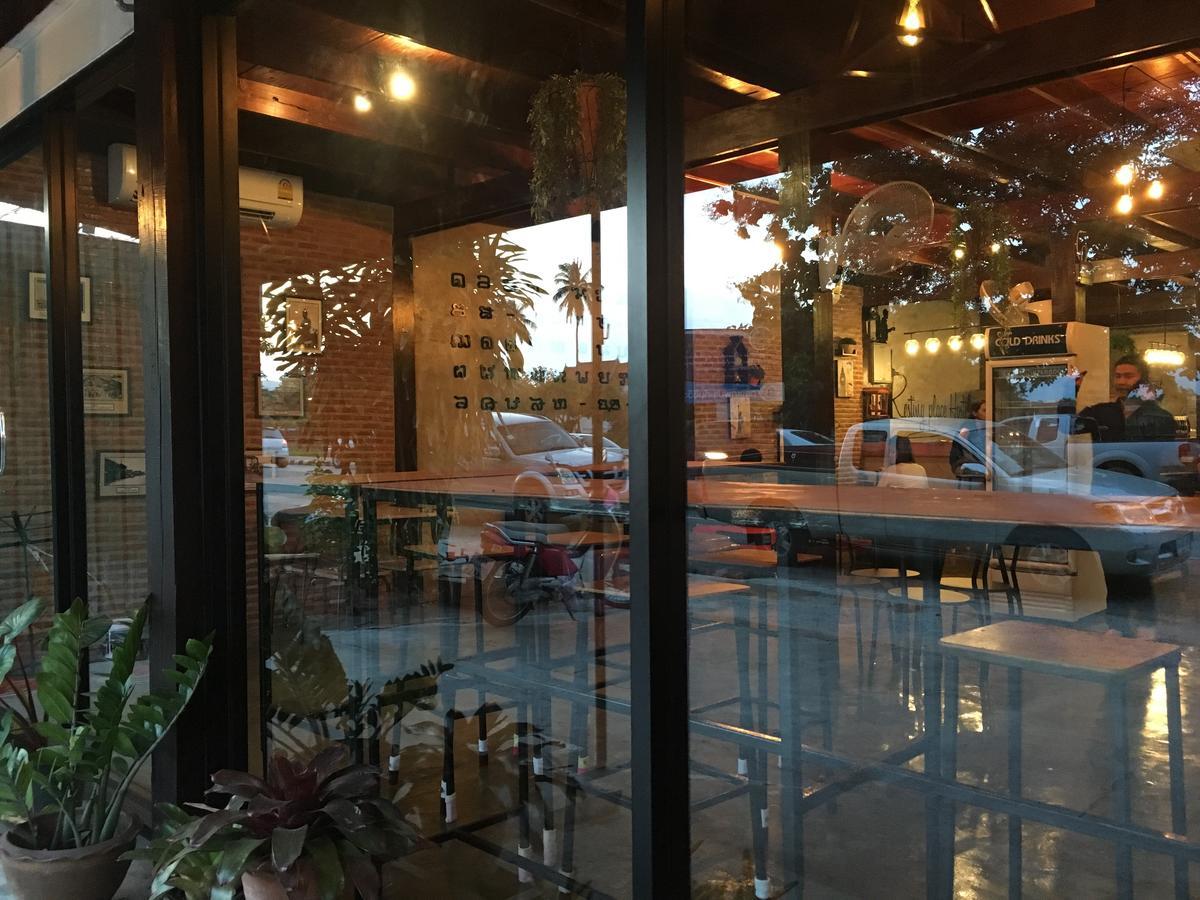 Resting Place Hostel Mueang Kao Экстерьер фото