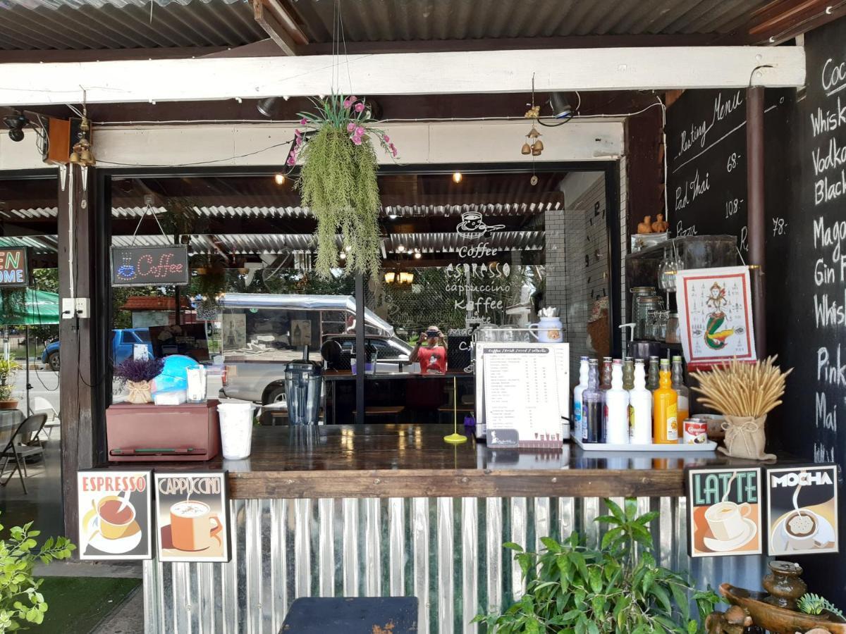 Resting Place Hostel Mueang Kao Экстерьер фото